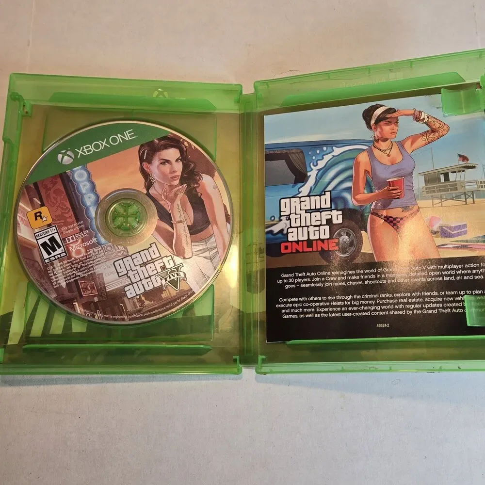 Grand Theft Auto V GTA 5 Premium Edition - Microsoft Xbox One - Pre-Owned